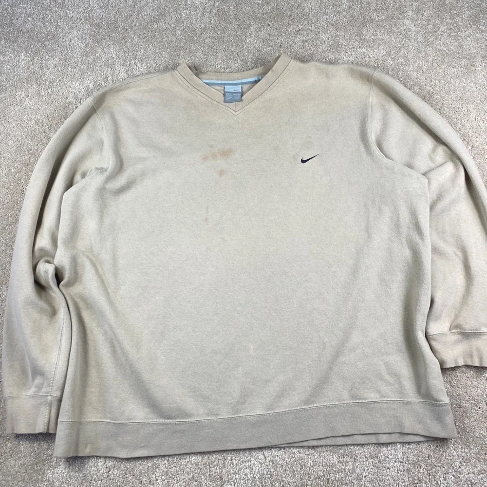 Nike Vintage V-Neck Sweatshirt Mens XL Tan Beige Embroidered Swoosh Pullover